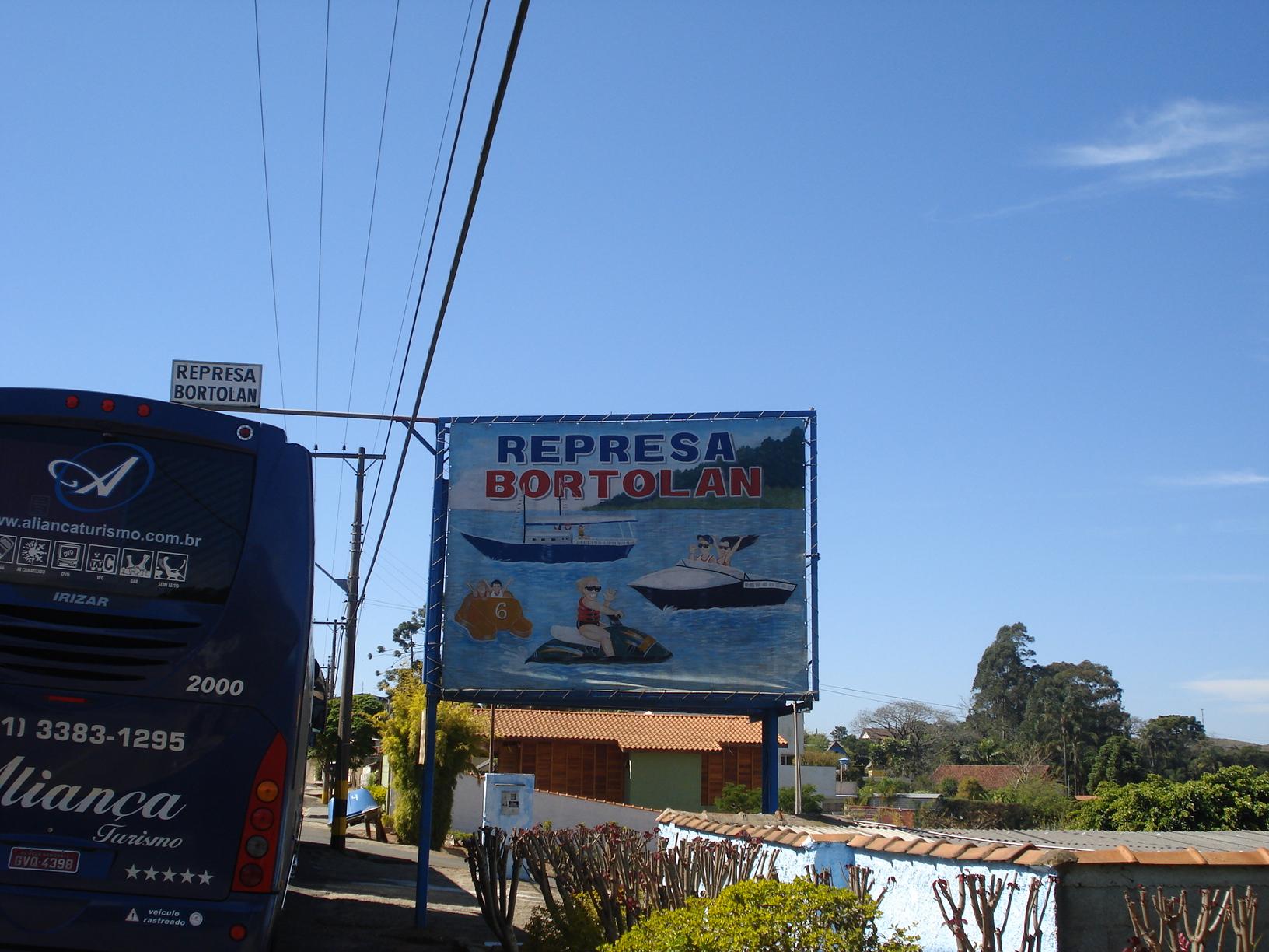 Placa da Represa Bortolan, em Poços de Caldas